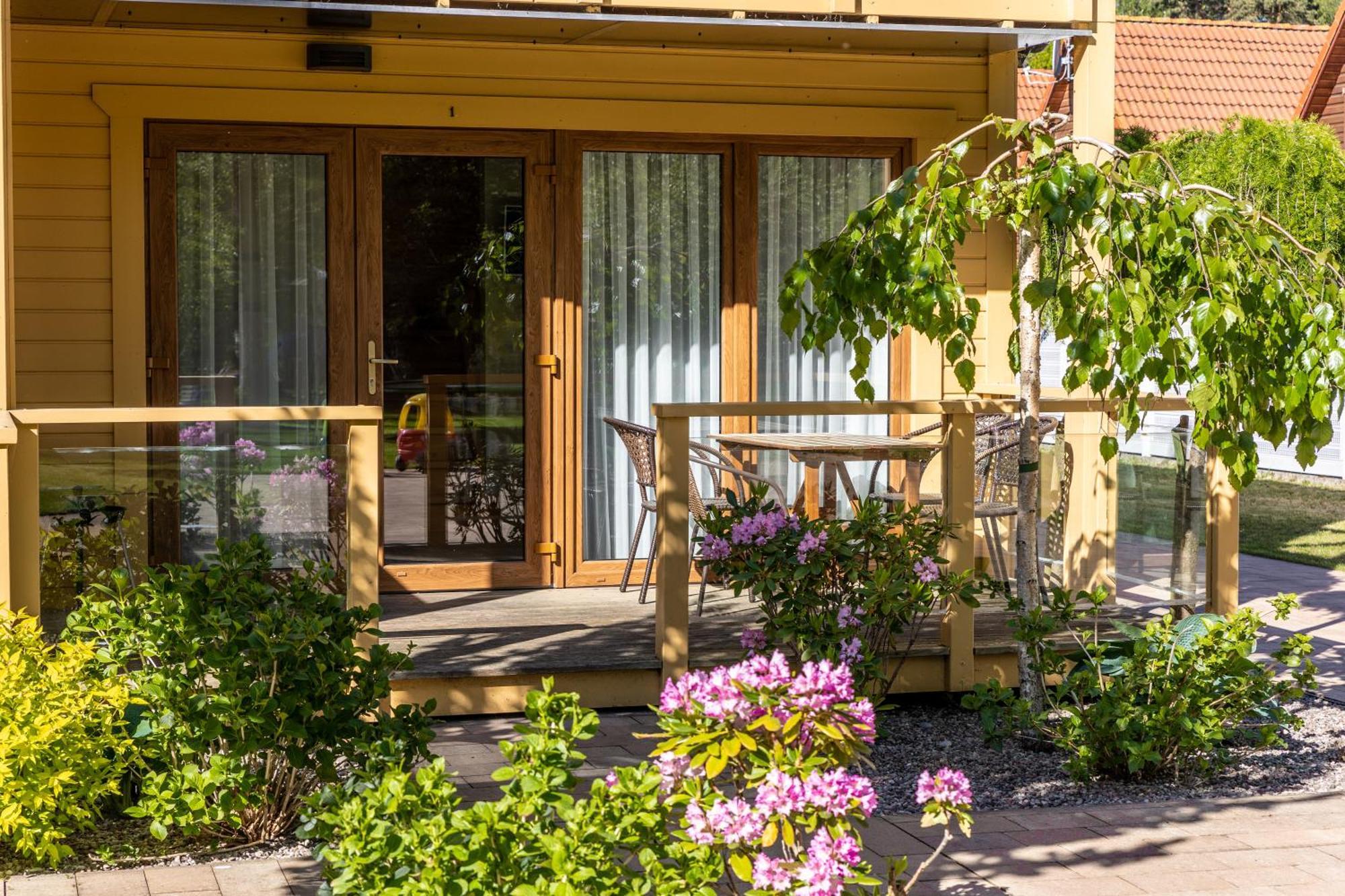Domki Apartamentowe Bravo Bobolin Exterior foto