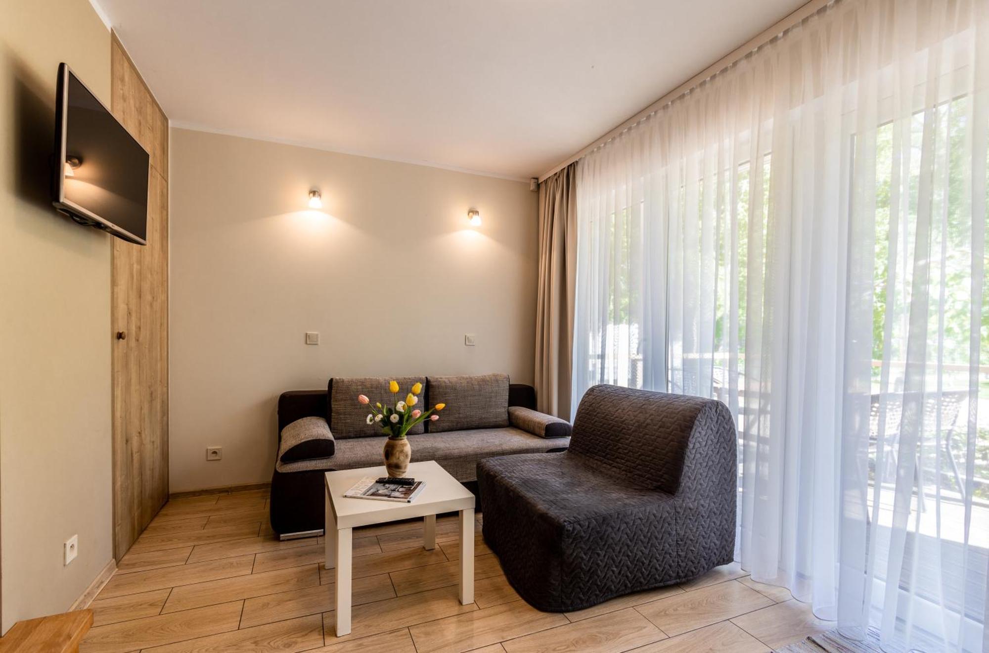 Domki Apartamentowe Bravo Bobolin Exterior foto
